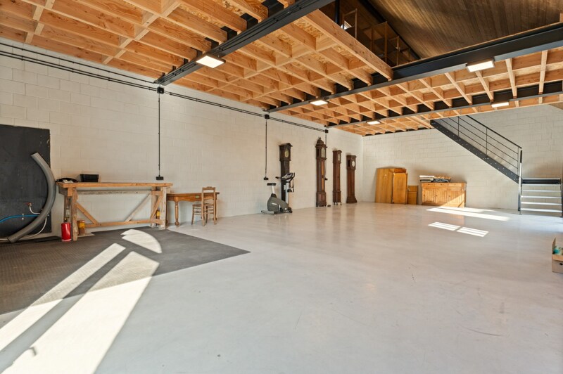 Commercieel kantoor te Meise