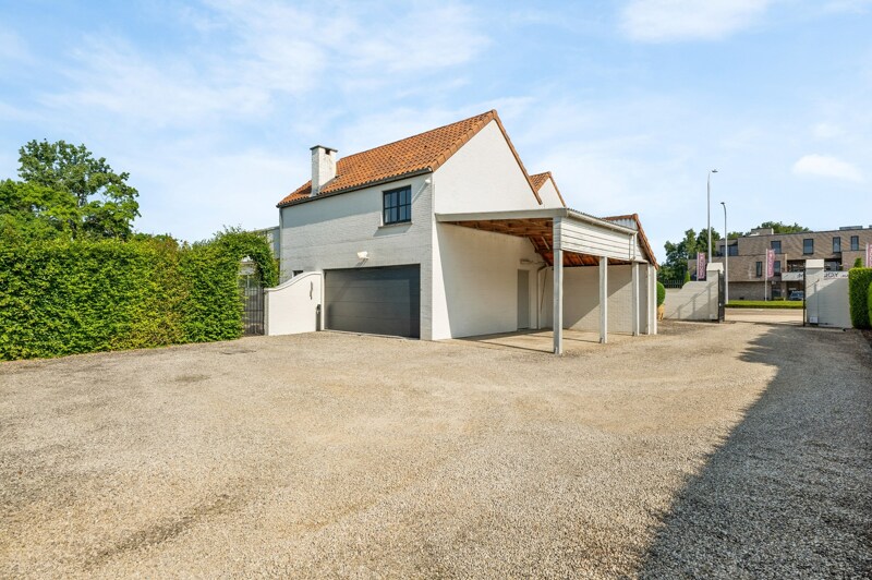 Commerciële winkel te Hasselt