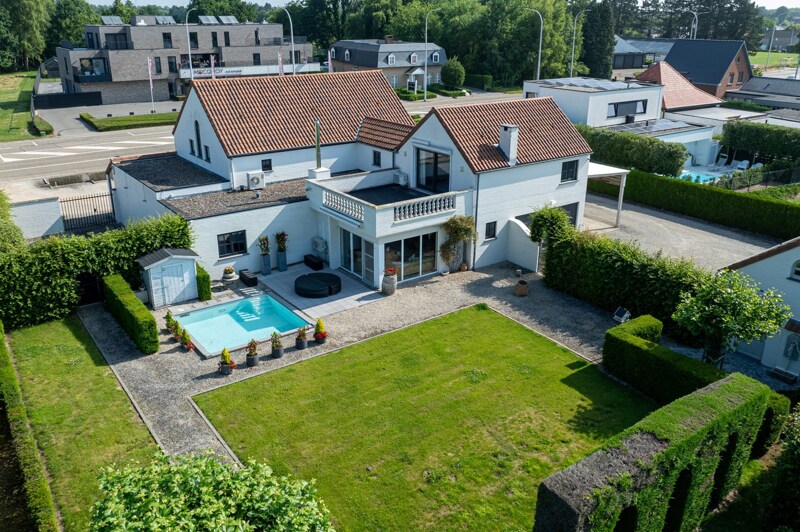 Commerciële winkel te Hasselt