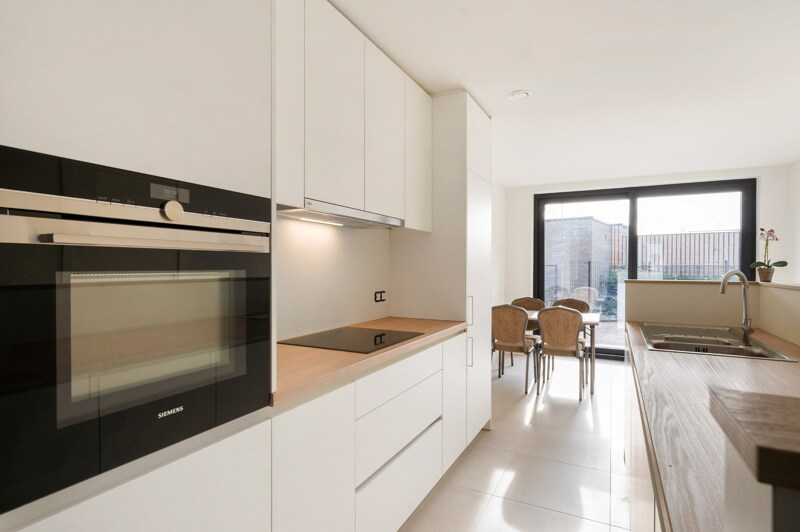 Benedenwoning te Oosteeklo