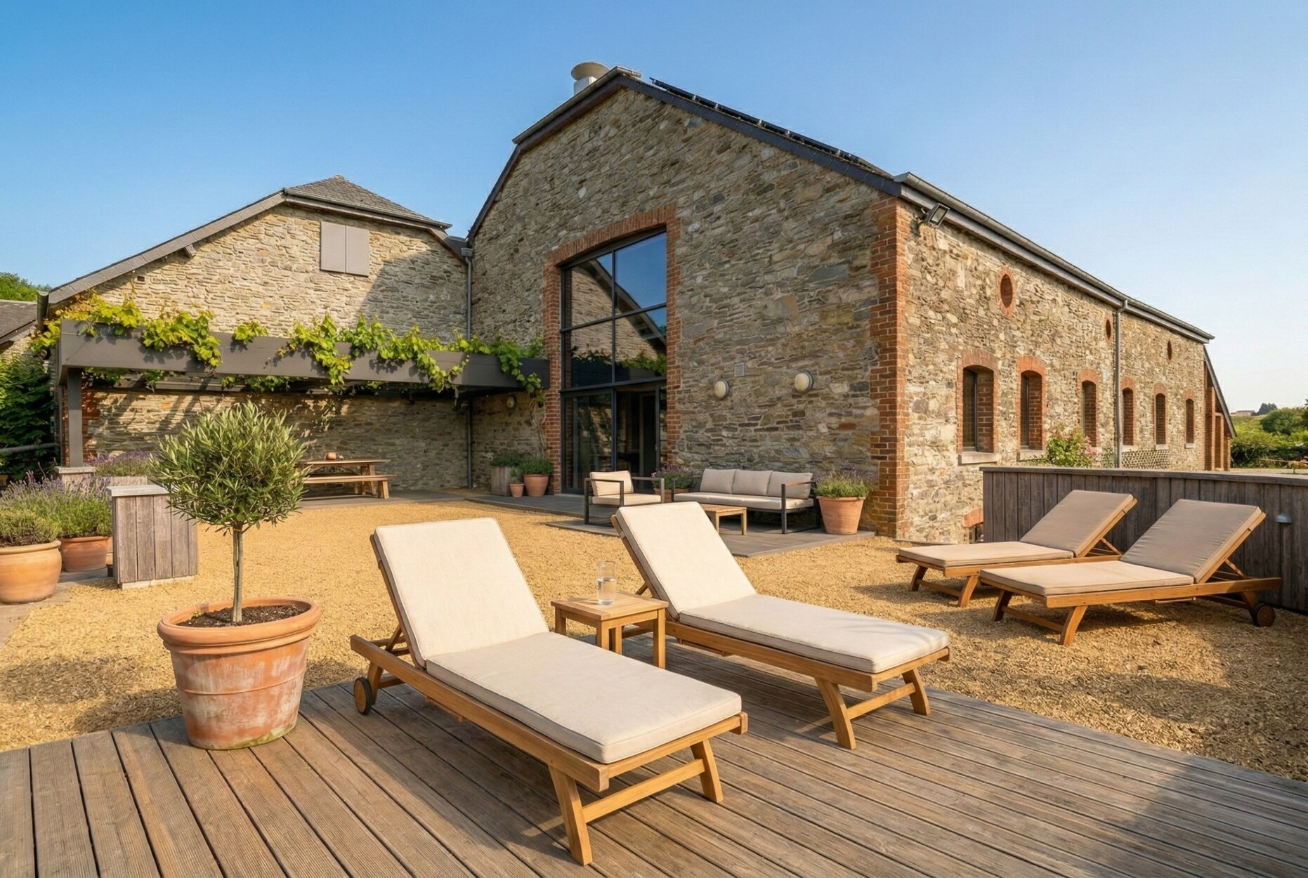 Paardenboerderij en manege in Libramont.