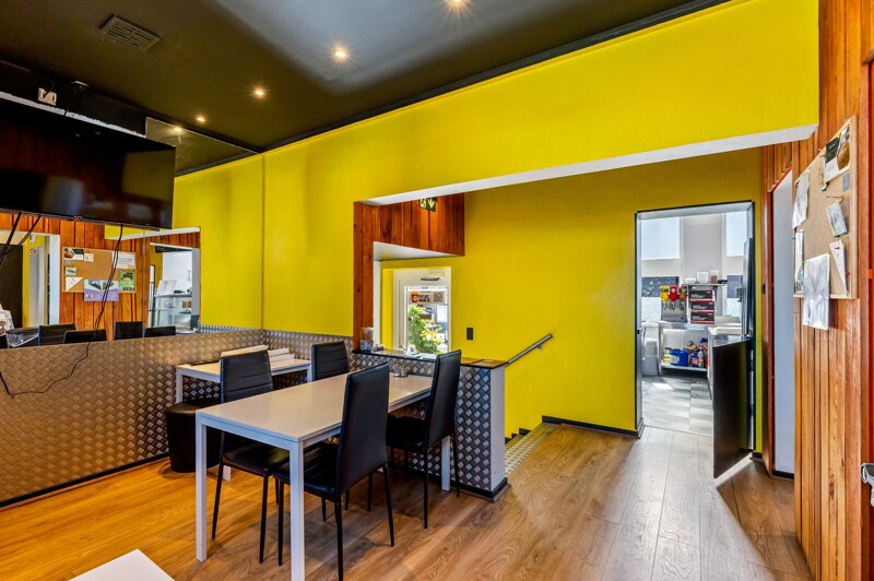 Handelsruimte te Tienen