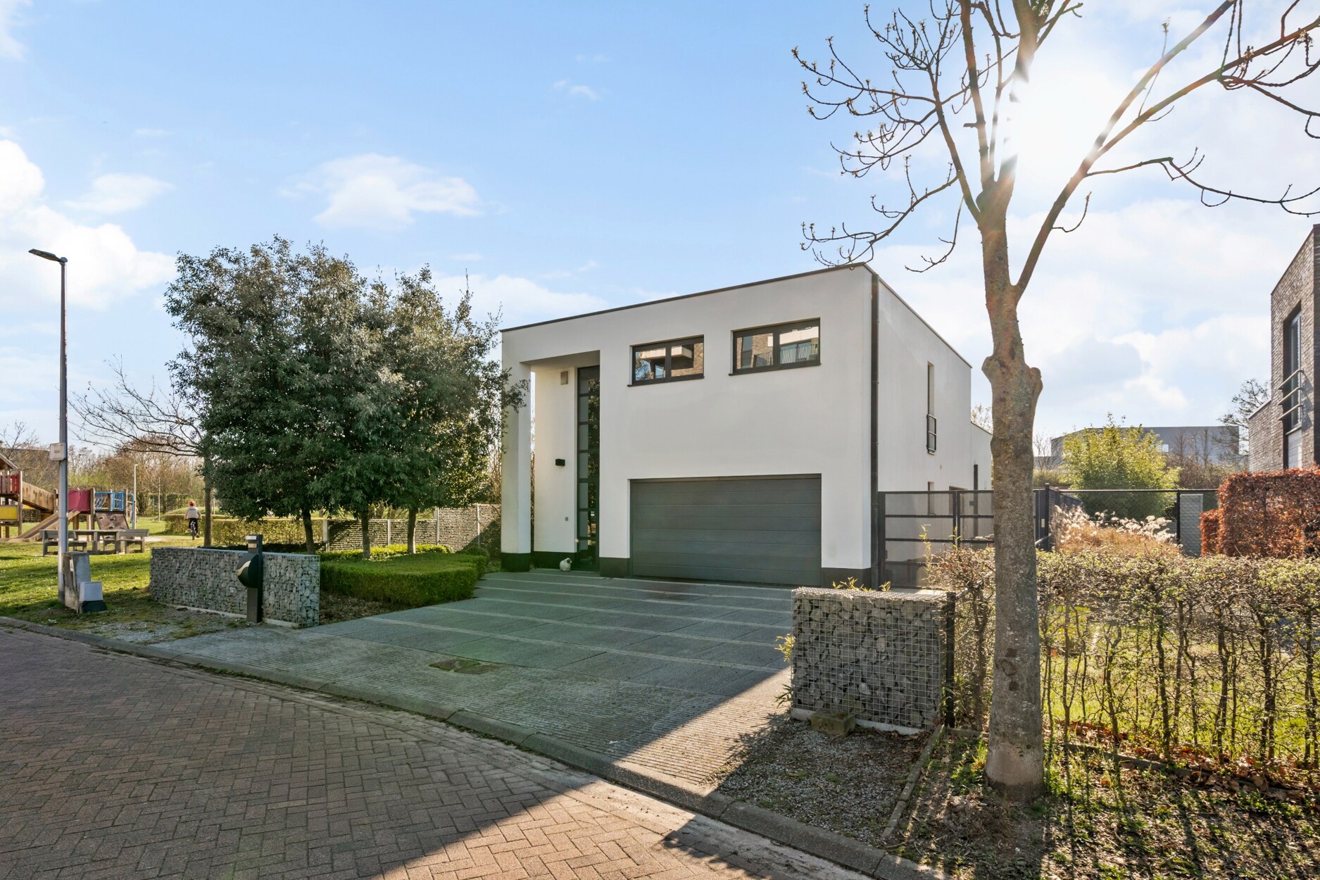 Energiezuinige en hedendaagse villa met degelijke afwerking in Hasselt