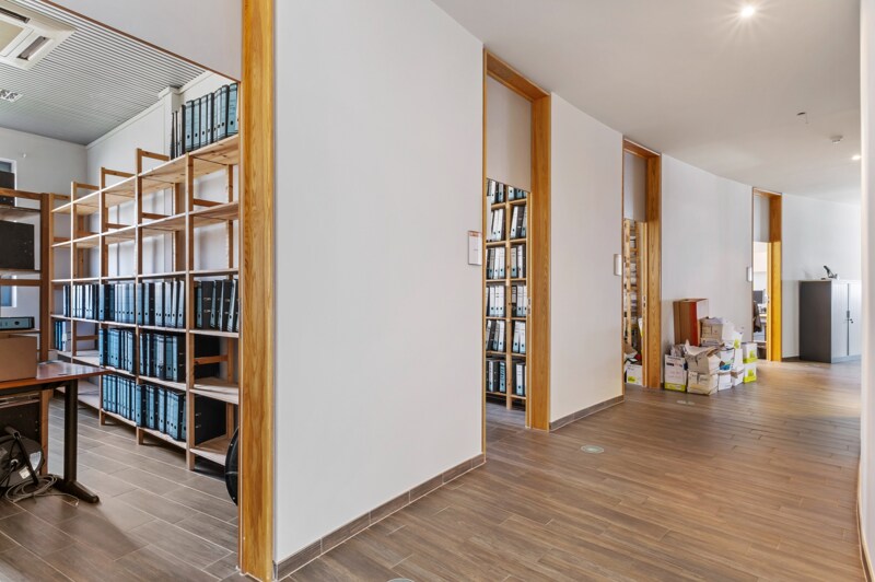 Commercieel kantoor te Zwijnaarde