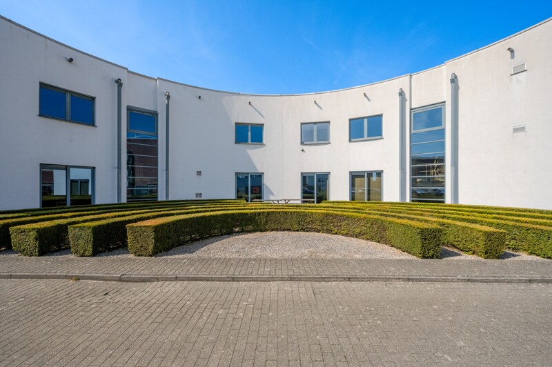 Commercieel kantoor te Zwijnaarde