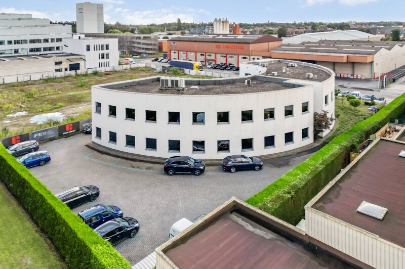 Commercieel kantoor te Zwijnaarde