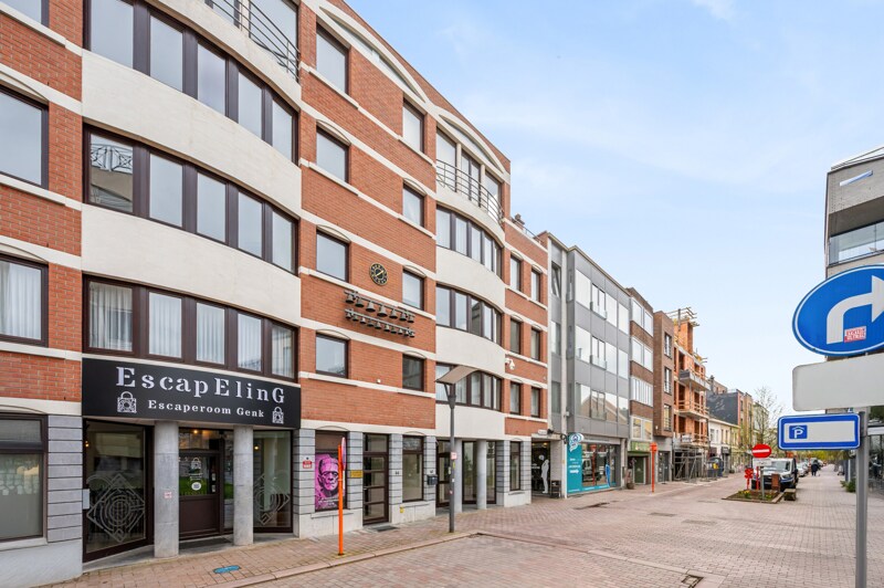 Commerciële winkel te Genk
