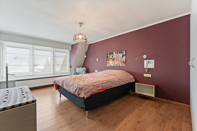 Commerciële winkel te Nevele