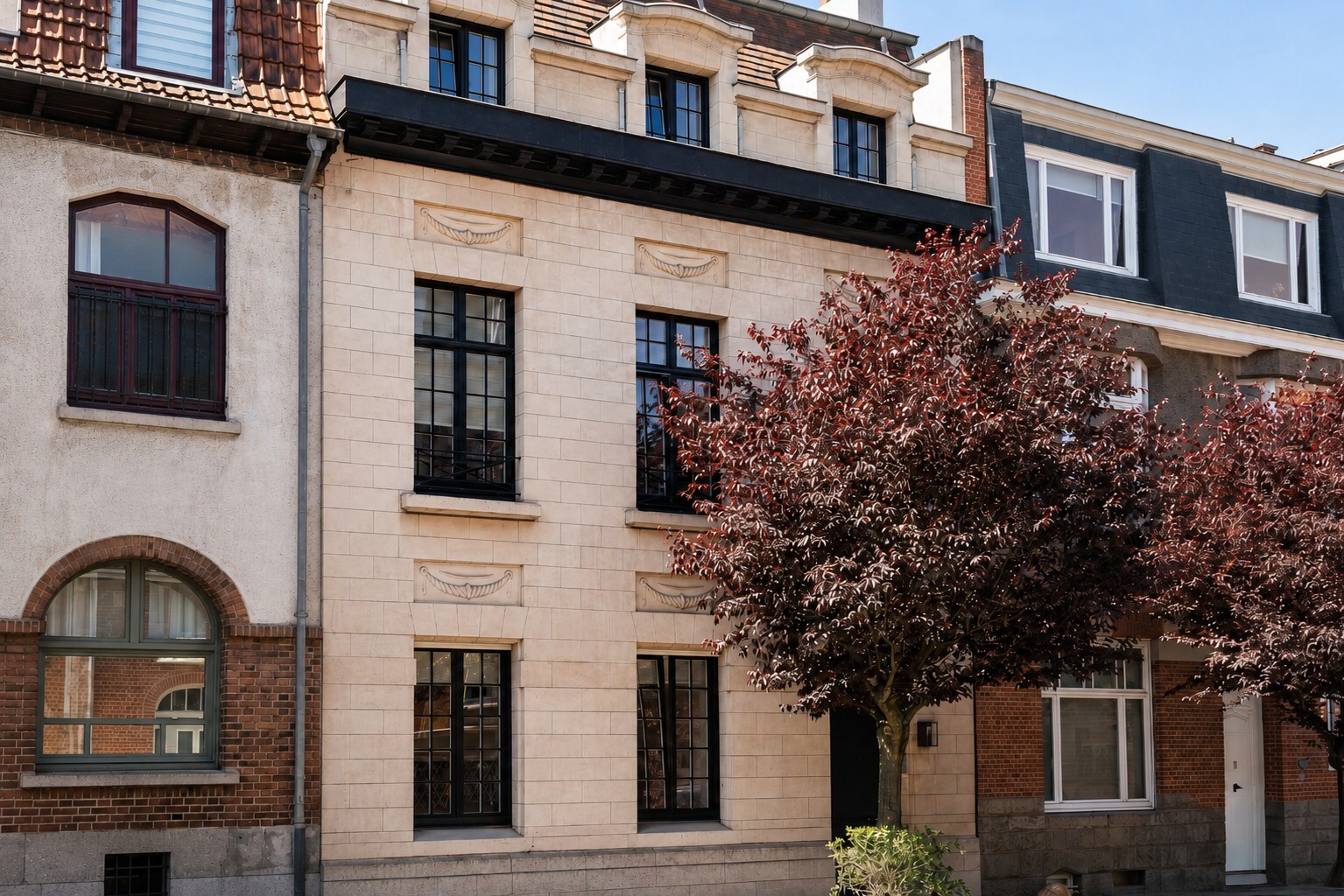 Molièrewijk - Herenhuis met tuin en lift