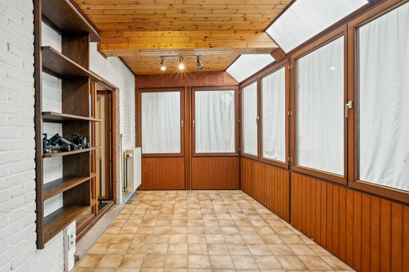 Commerciële winkel te Deinze