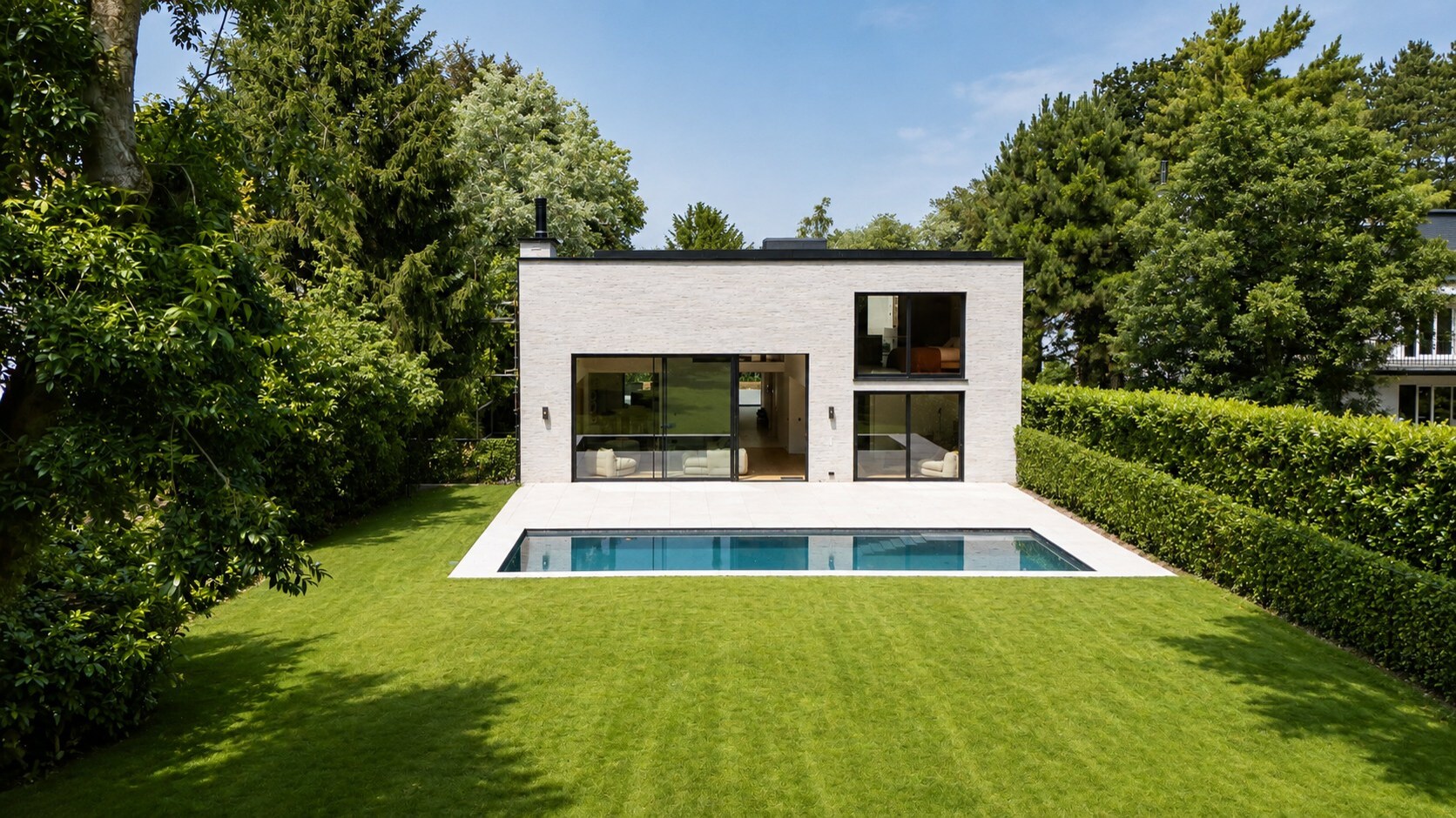 Prins van Oranjelaan - Hedendaagse villa met zwembad