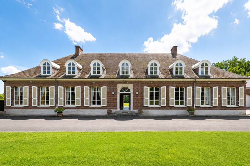 Landhuis te Mons