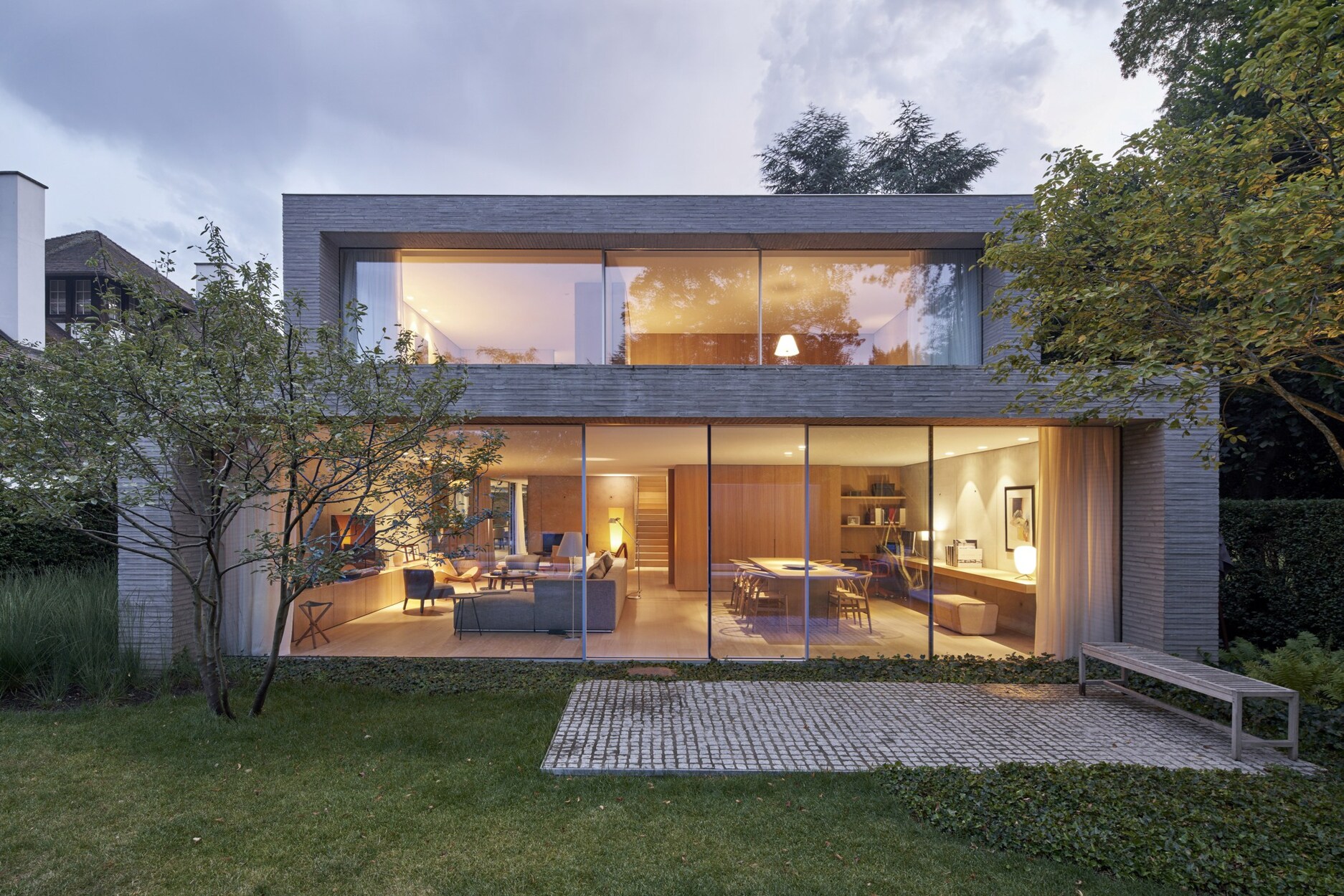 Sint-Pieters-Woluwe - Architecturale villa met tuin en zwembad