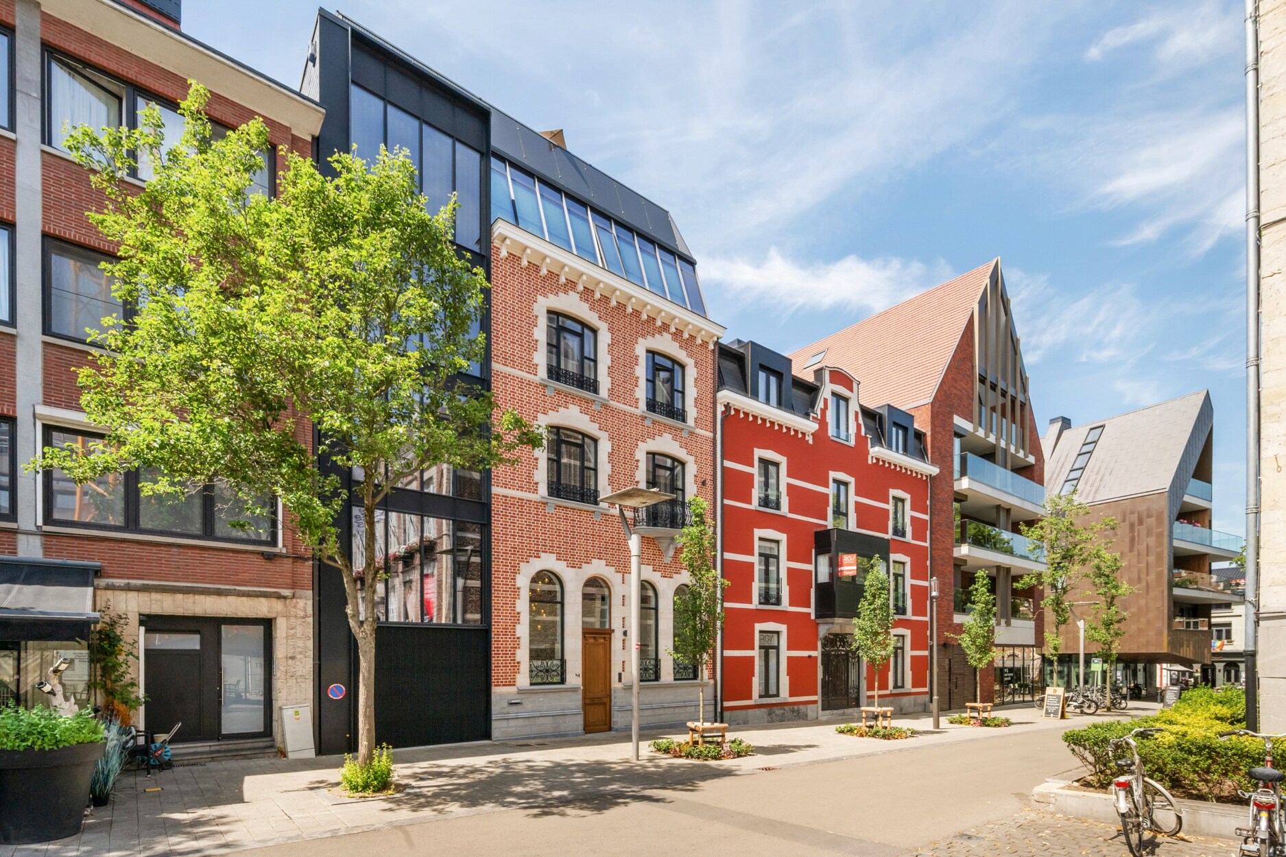 Tijdloze elegantie en moderne luxe op een toplocatie