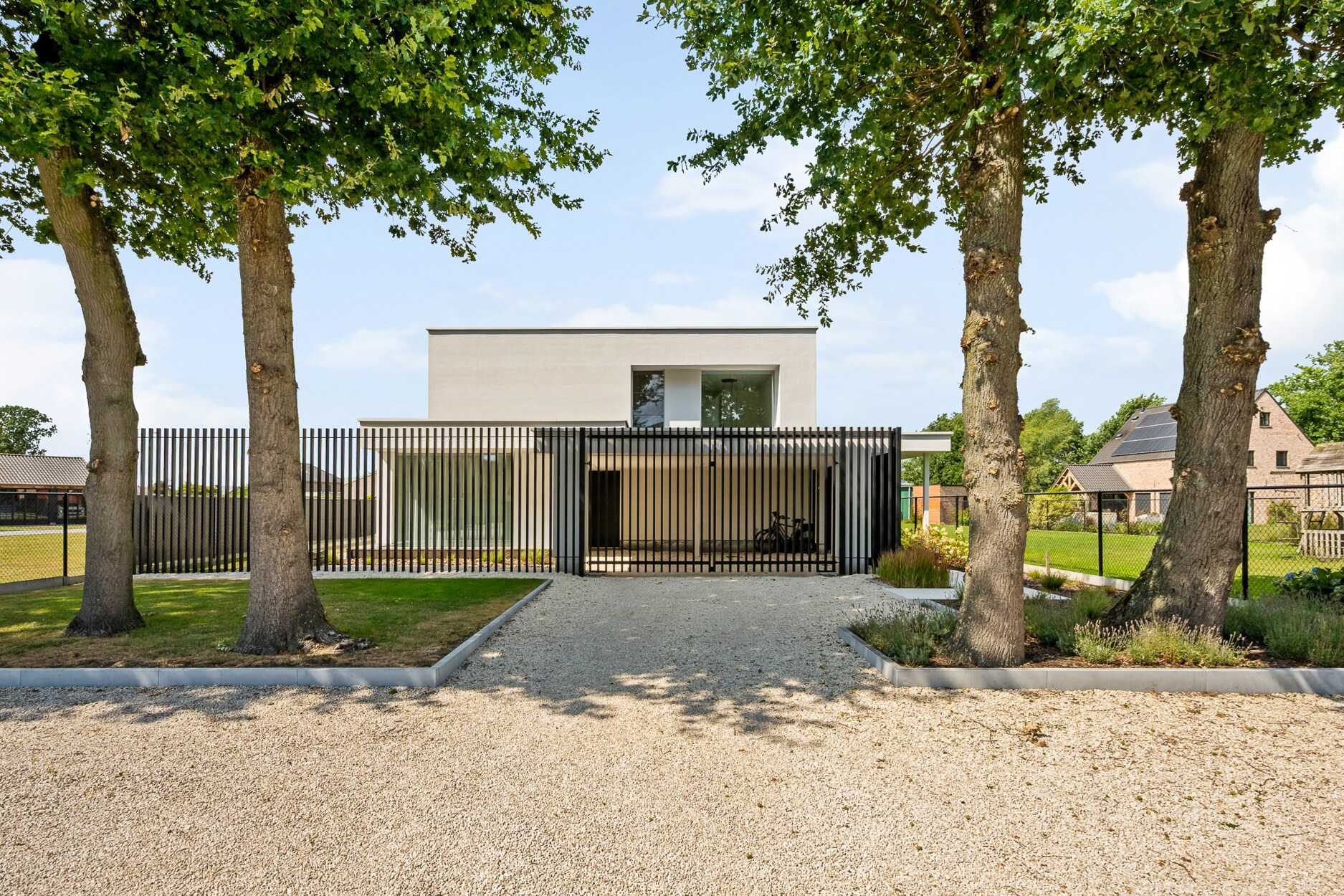 Moderne, recente villa met multifunctionele ruimte in Lommel