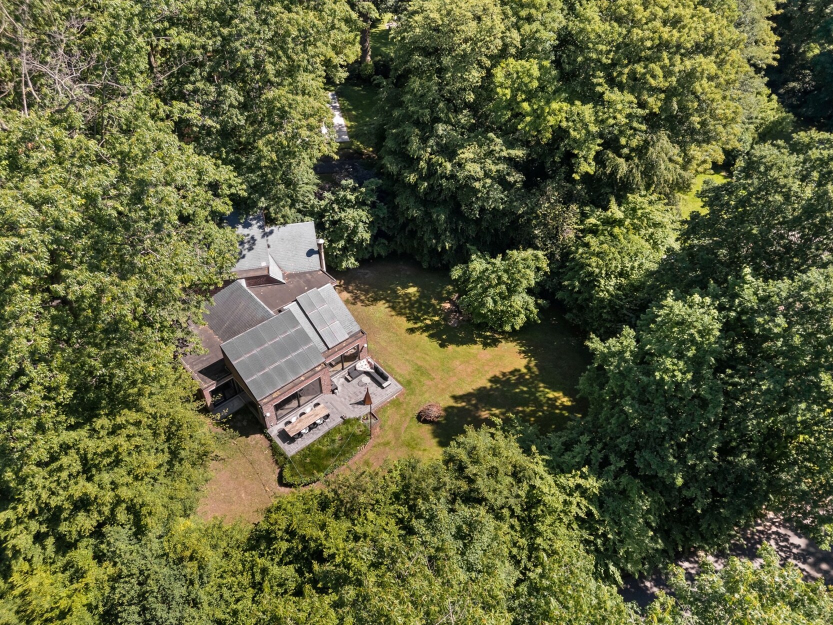 Exclusieve architectenwoning op toplocatie in Henegauwberg – Hasselt