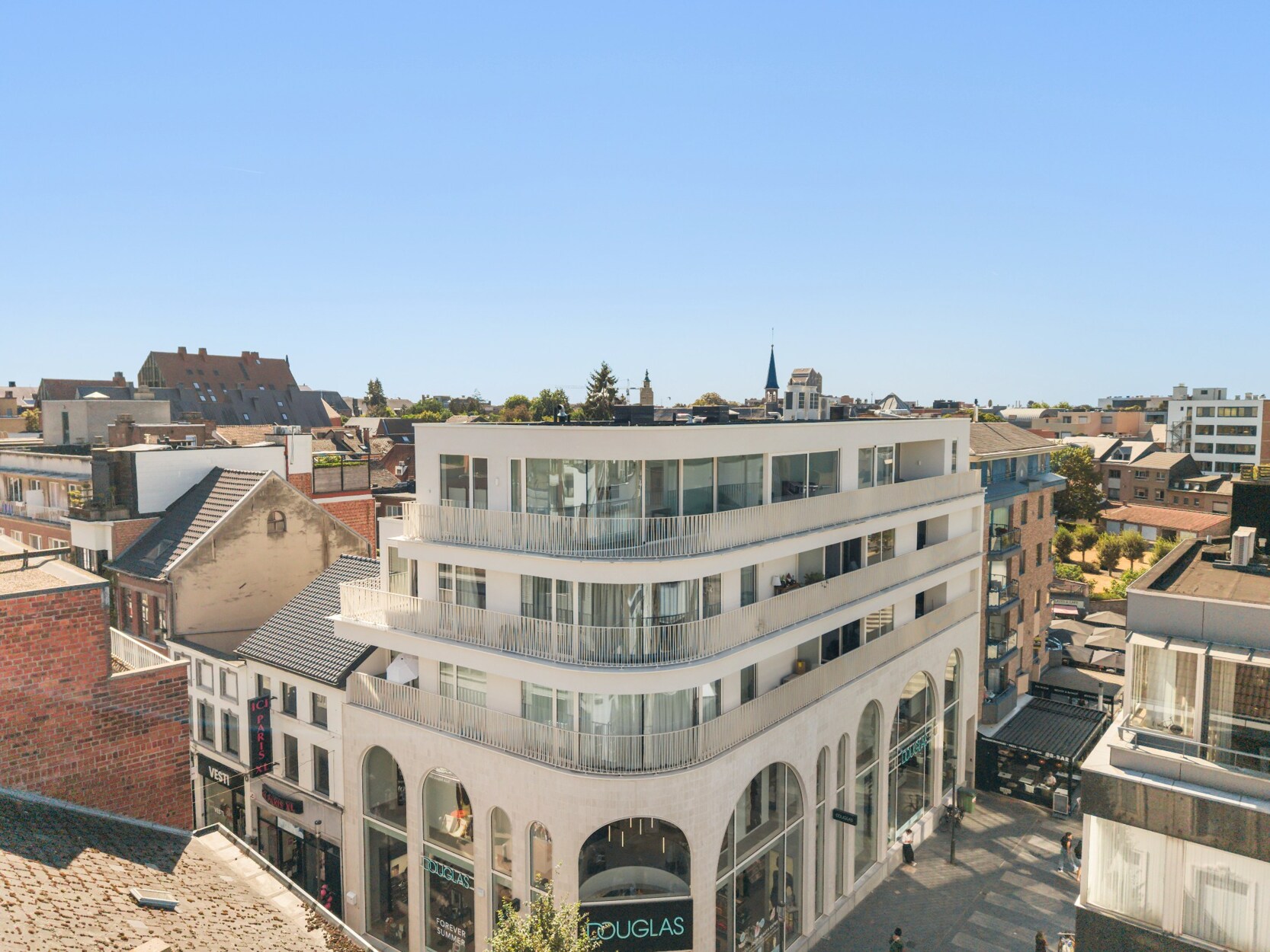 Lichtrijk penthouse met a view op een absolute toplocatie in hartje Hasselt