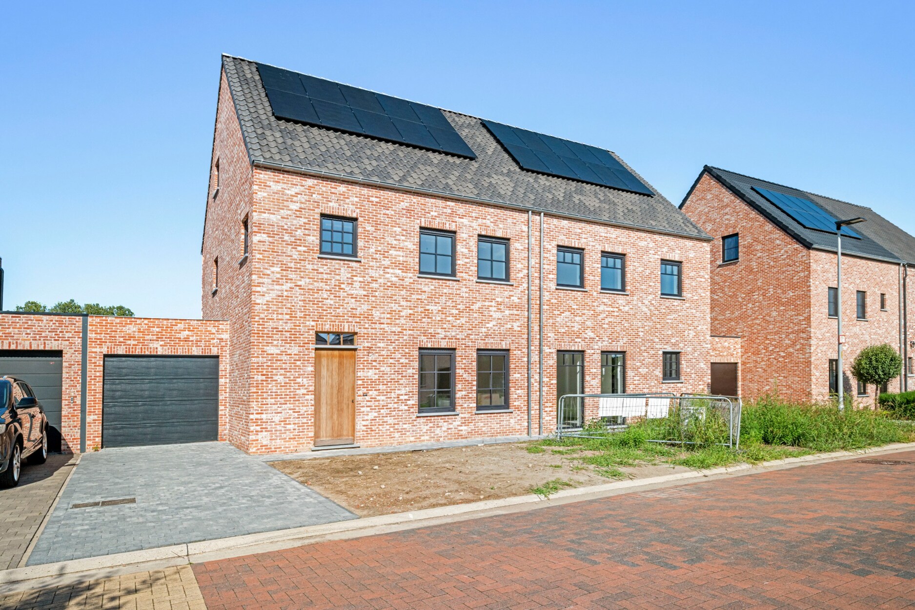 BEN nieuwbouw woning met 3 slpks op ca. 302m² te Wechelderzande!