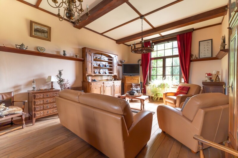 Villa te Roselies