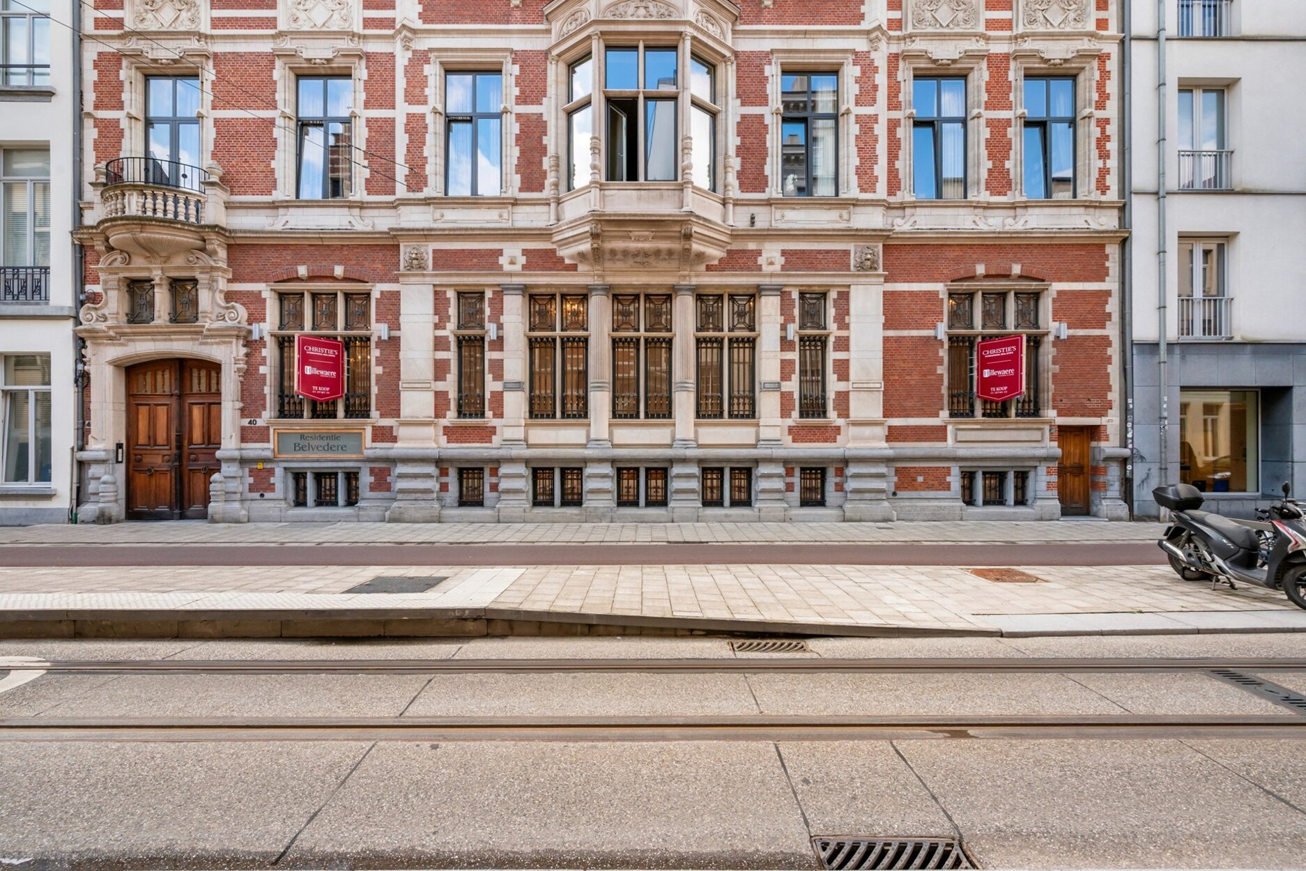  Uitzonderlijke kantoorruimte van ca. 350 m² in historisch erfgoed, hartje Antwerpen