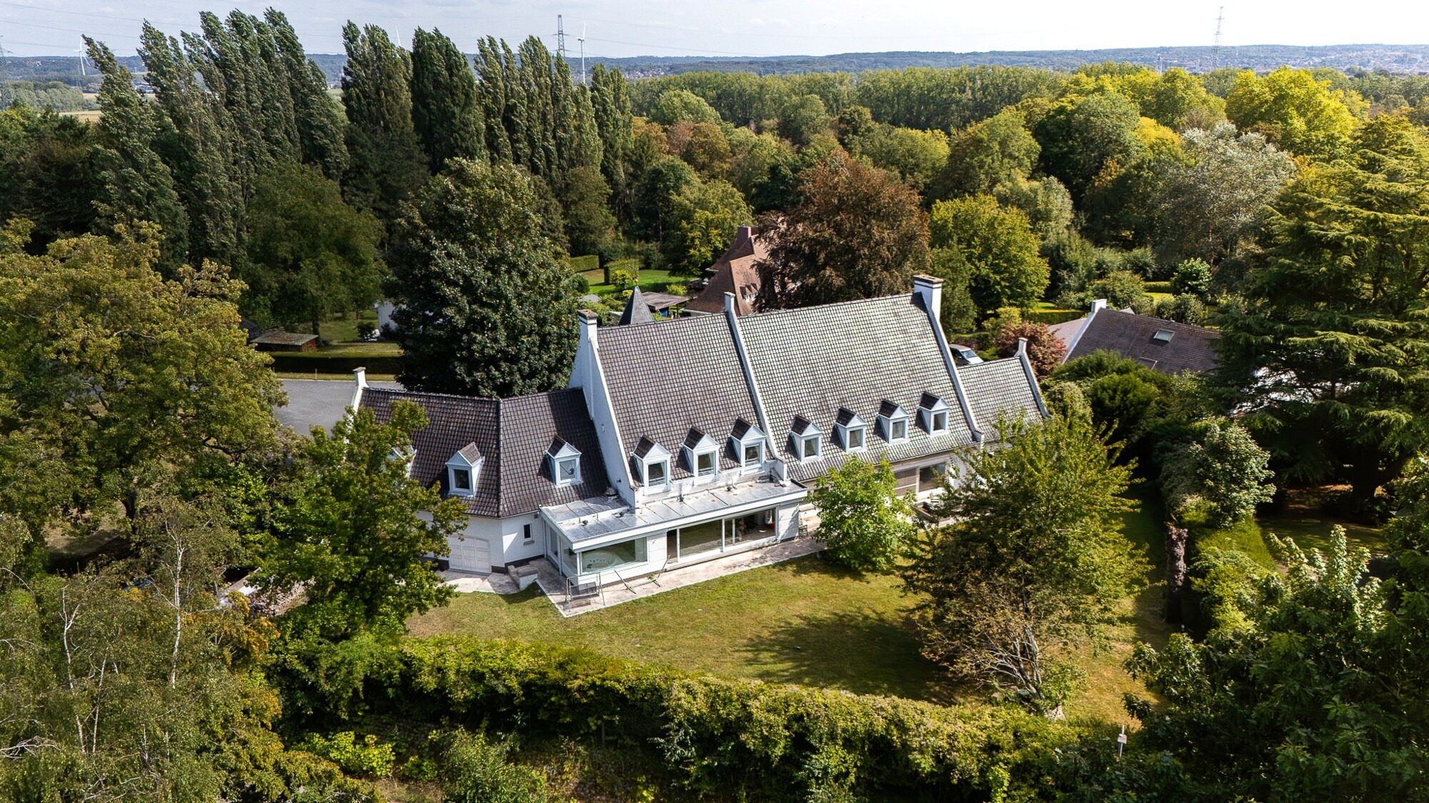 Halle - Karaktervolle villa in het private Vlieringenpark