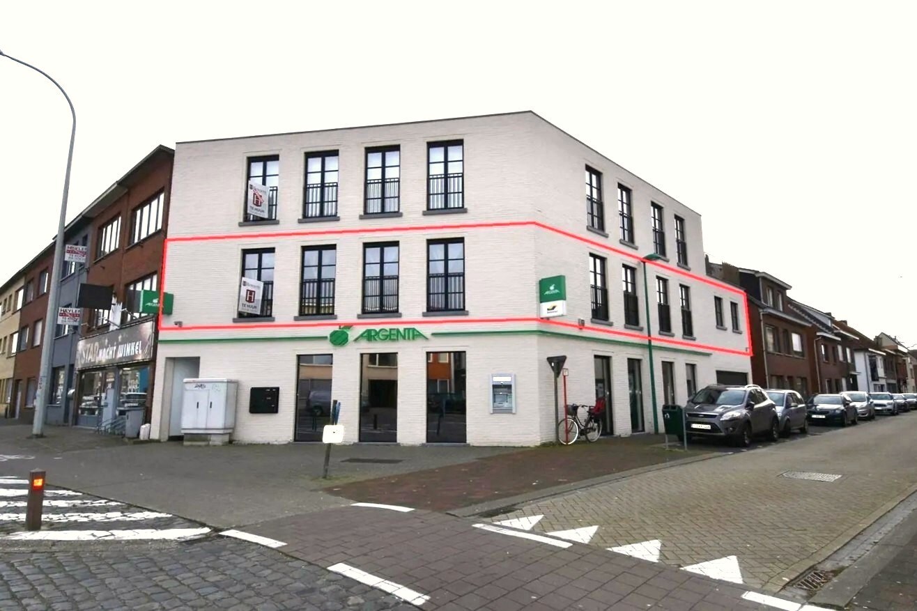 Ruim appartement van 153m²  met 3 slaapkamers, gesloten garage en ruim zonneterras